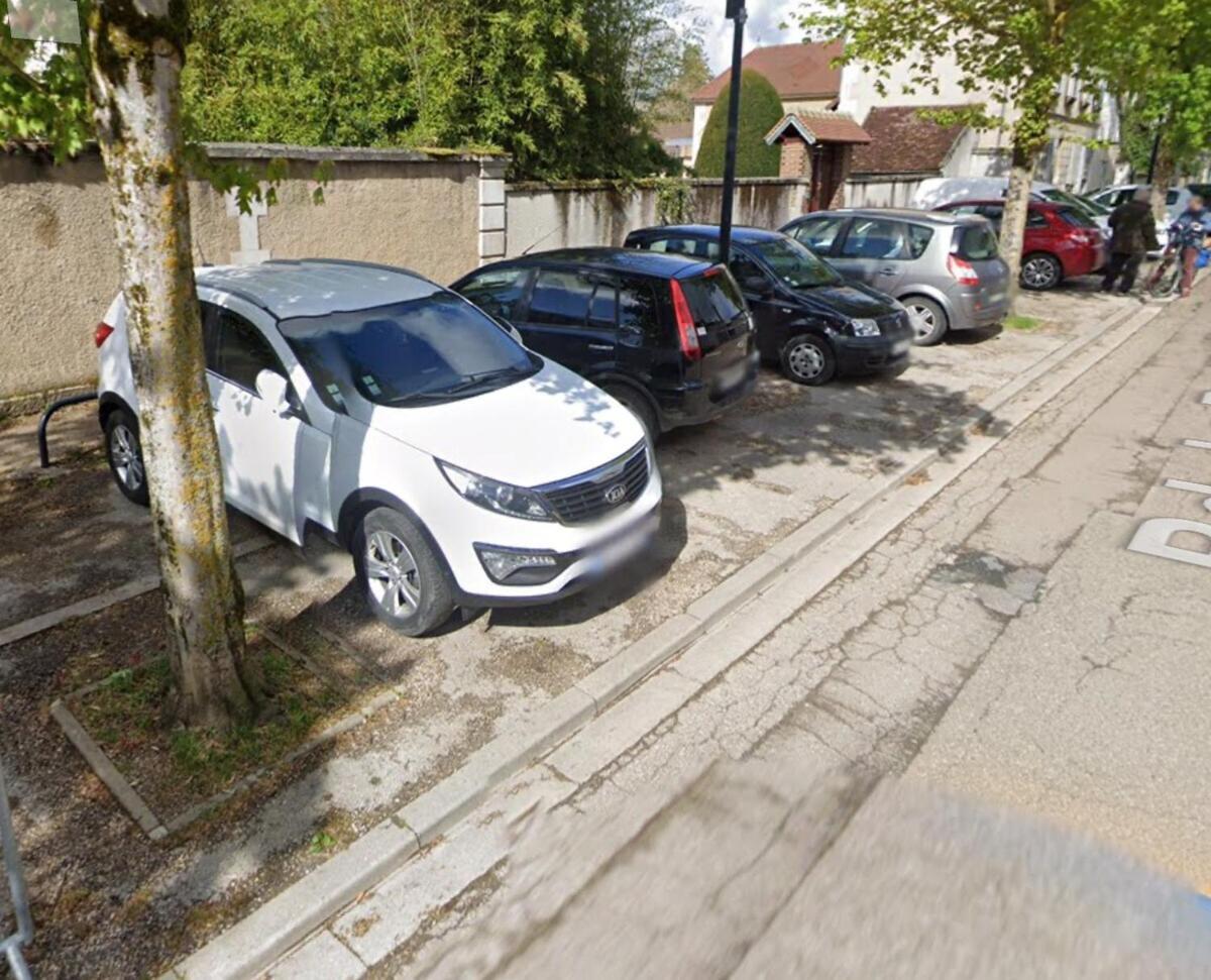 Maison De Ville Avec Parking Gratuit シャブリ エクステリア 写真